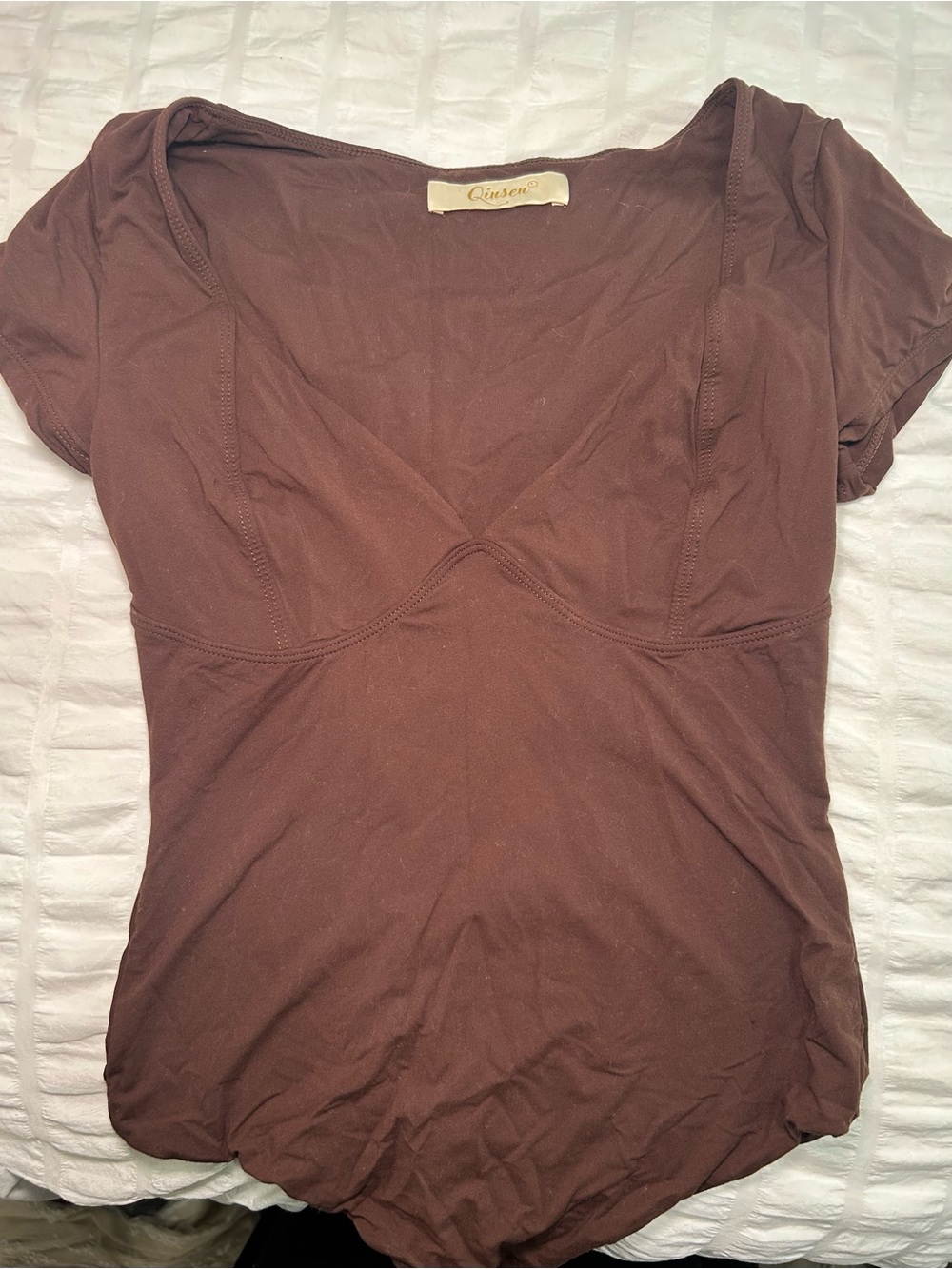 Qinsen Brown Short-Sleeve V-Neck Bodysuit